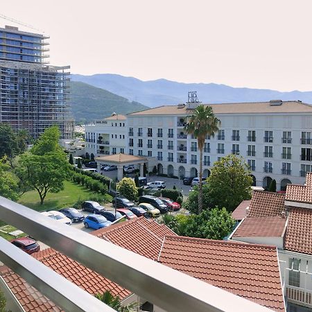 Montesun Fontana Apartments Budva Luaran gambar