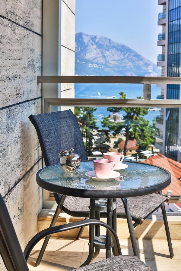 Montesun Fontana Apartments Budva Luaran gambar