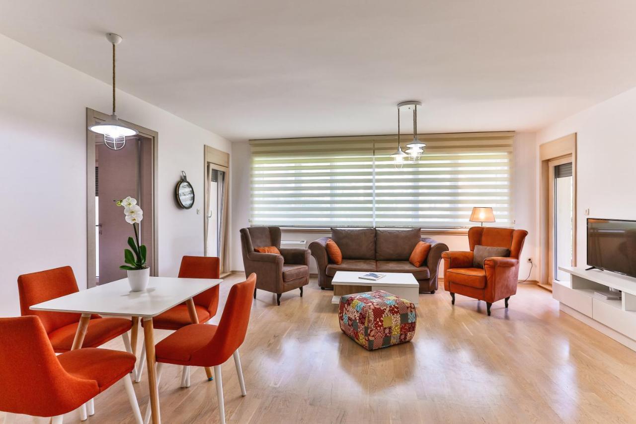 Montesun Fontana Apartments Budva Luaran gambar