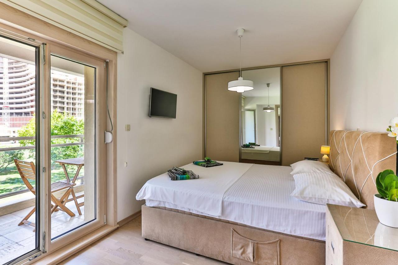 Montesun Fontana Apartments Budva Luaran gambar