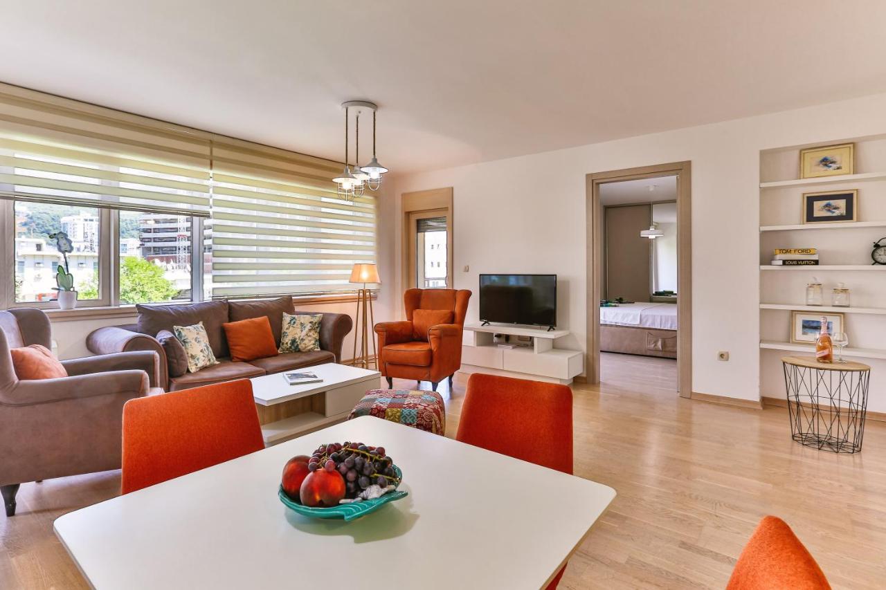 Montesun Fontana Apartments Budva Luaran gambar