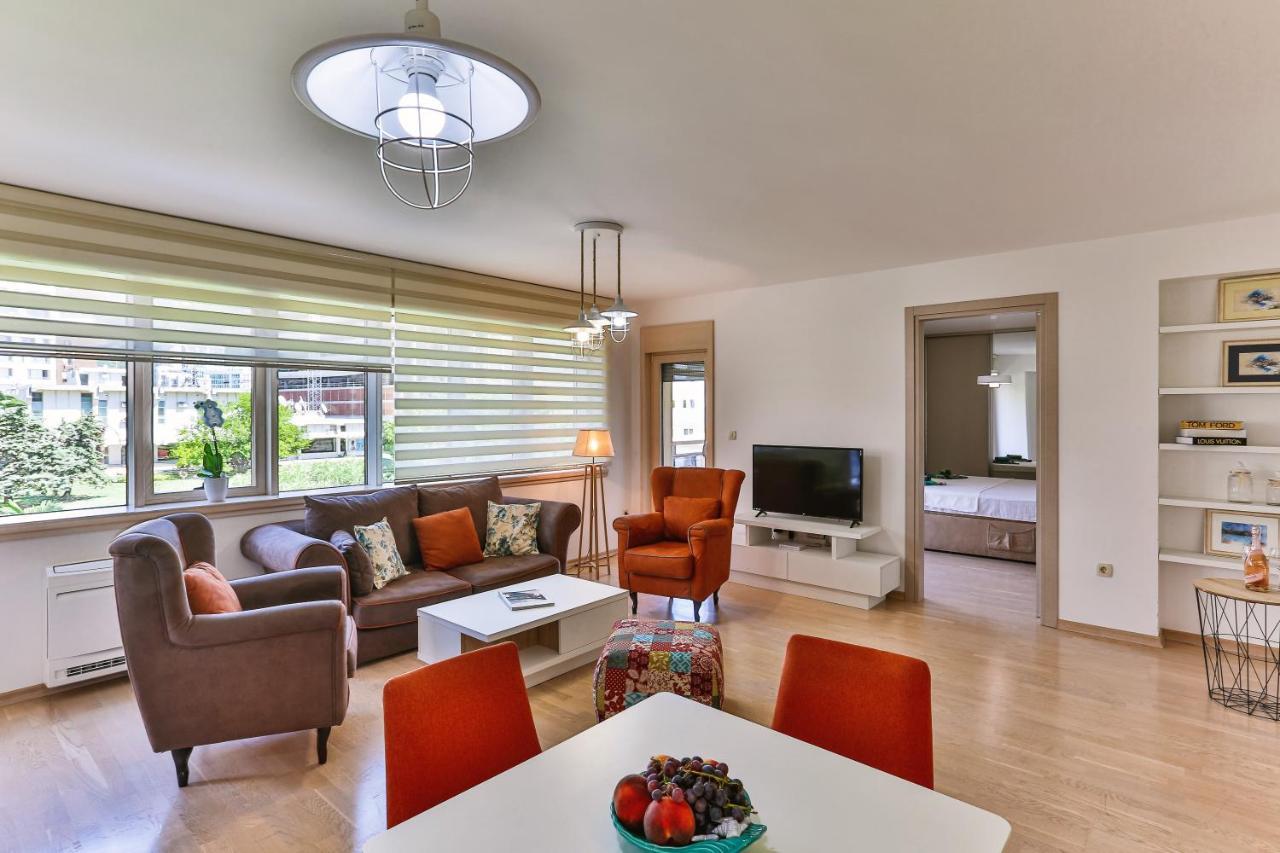 Montesun Fontana Apartments Budva Luaran gambar