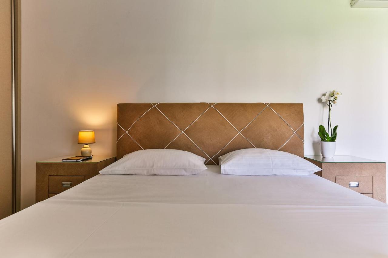 Montesun Fontana Apartments Budva Luaran gambar