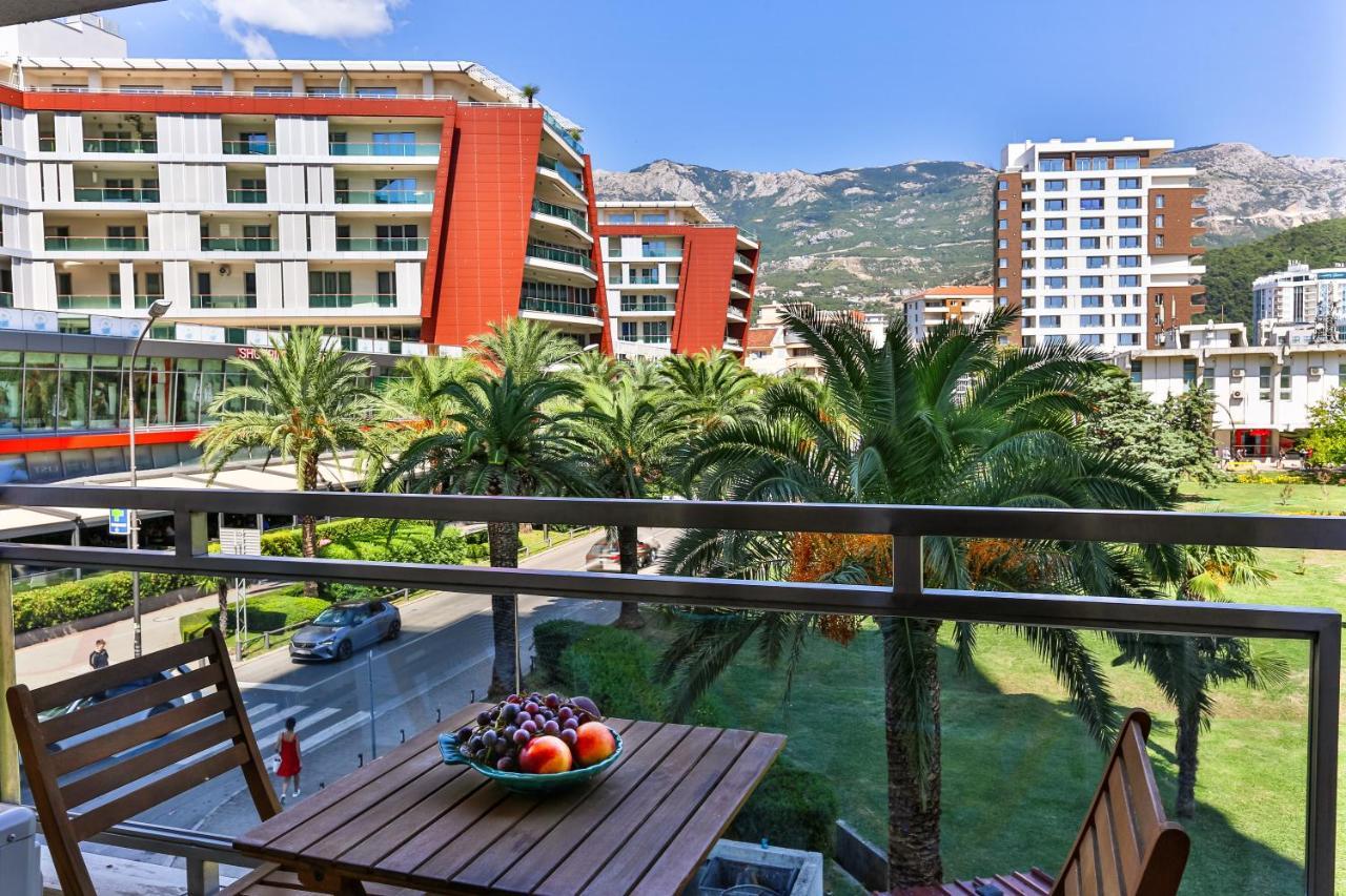 Montesun Fontana Apartments Budva Luaran gambar